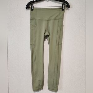 Athleta Ultimate Stash Pocket 2 Tight 7/8 Legging Small